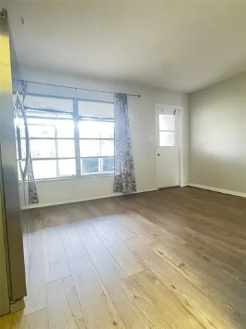 210 Elliot Avenue Sarasota FL 34232