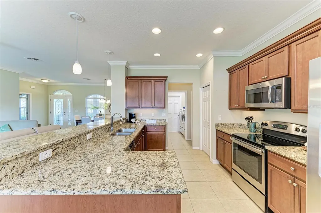 4240 70th Street Circle E Palmetto FL 34221