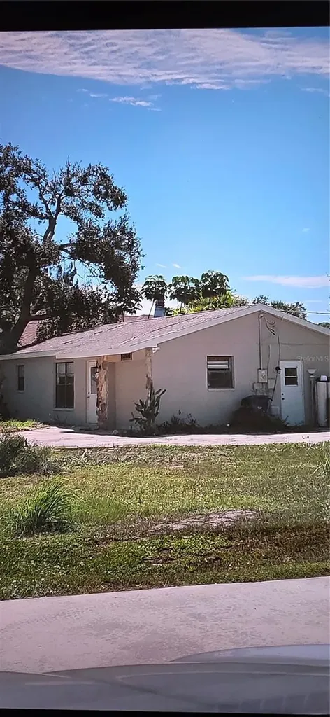 5208 Florida Road Venice FL 34293