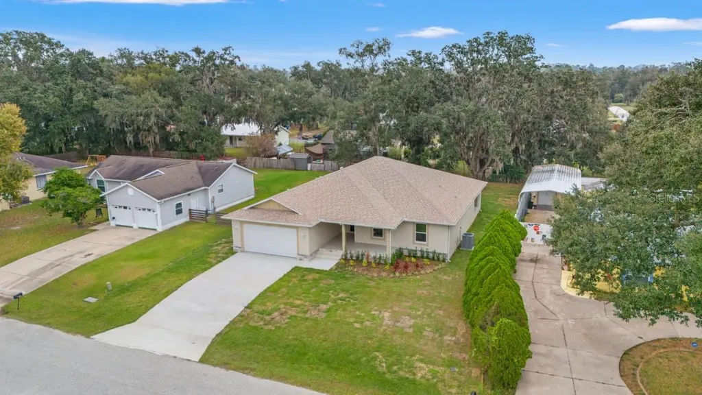 12038 San Angela Drive San Antonio FL 33576