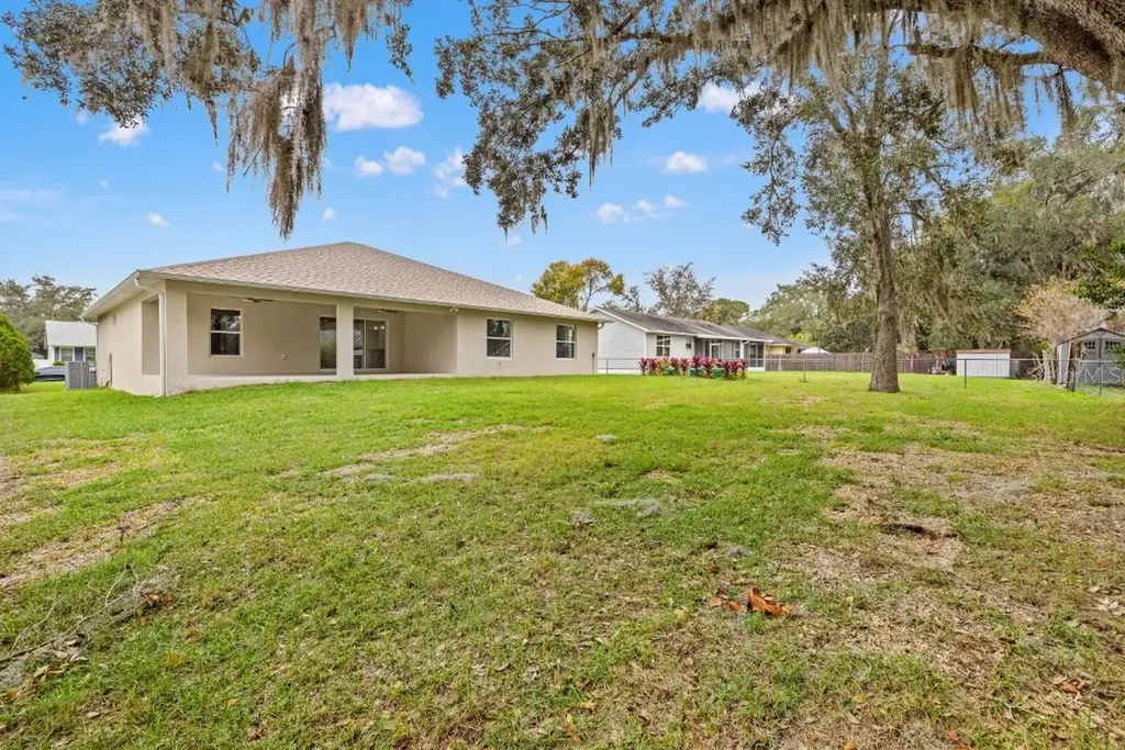 12038 San Angela Drive San Antonio FL 33576
