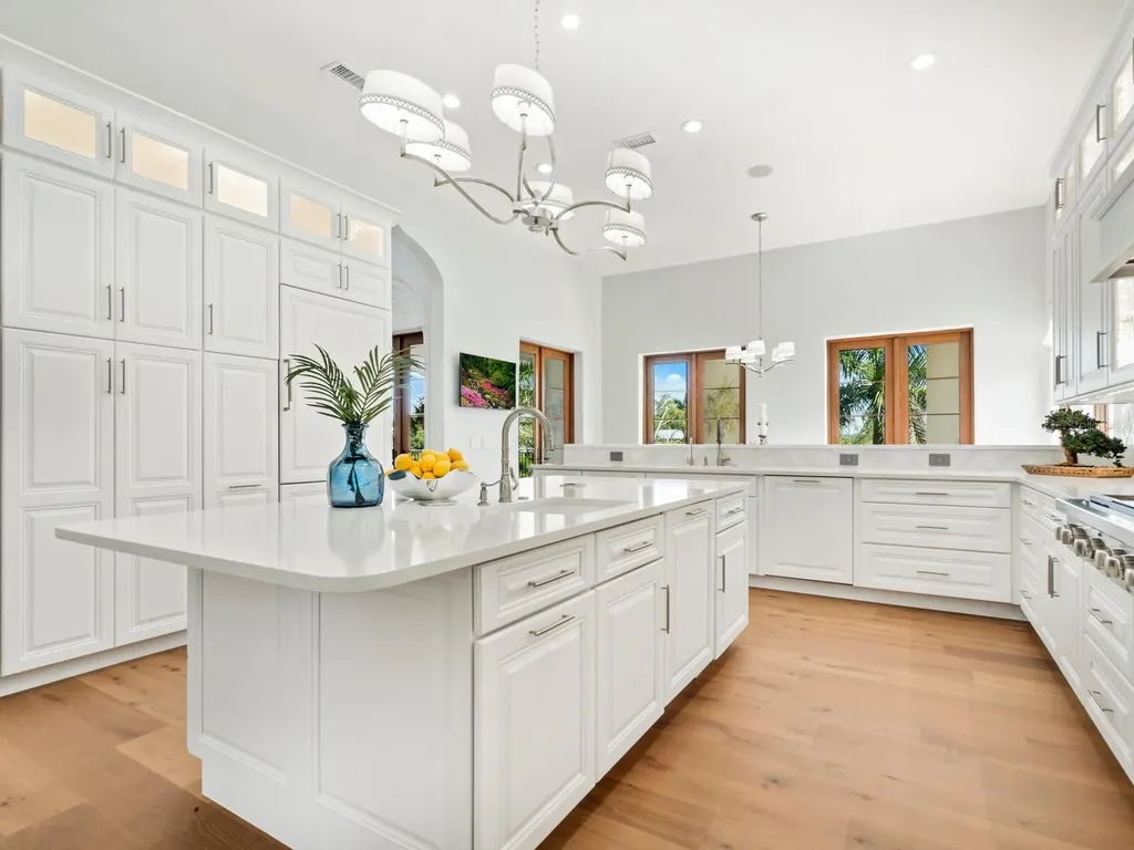 4205 Higel Avenue Sarasota FL 34242