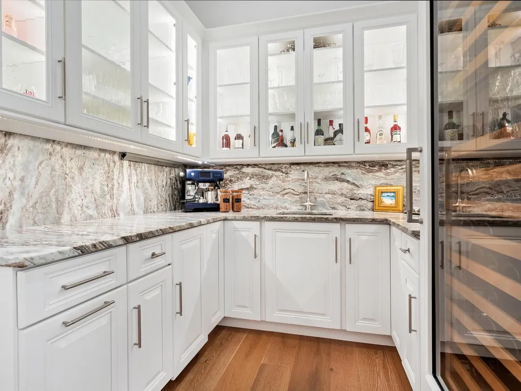 4205 Higel Avenue Sarasota FL 34242