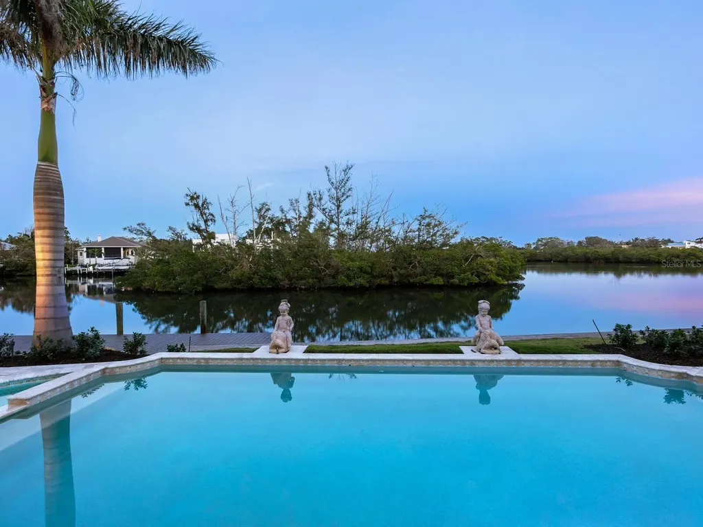 4205 Higel Avenue Sarasota FL 34242