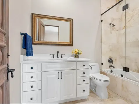 4205 Higel Avenue Sarasota FL 34242