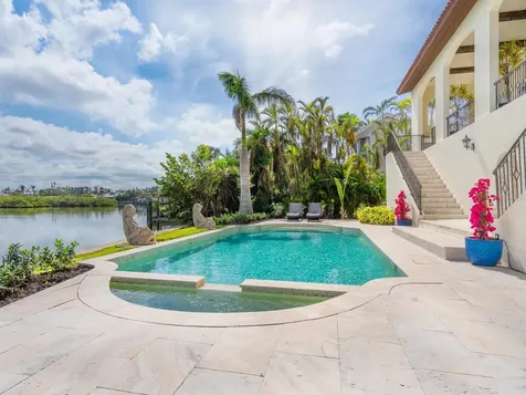 4205 Higel Avenue Sarasota FL 34242
