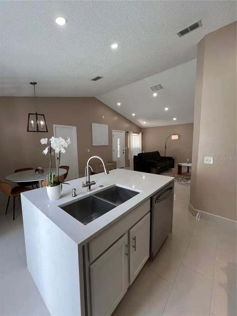 30225 Double Drive Wesley Chapel FL 33545