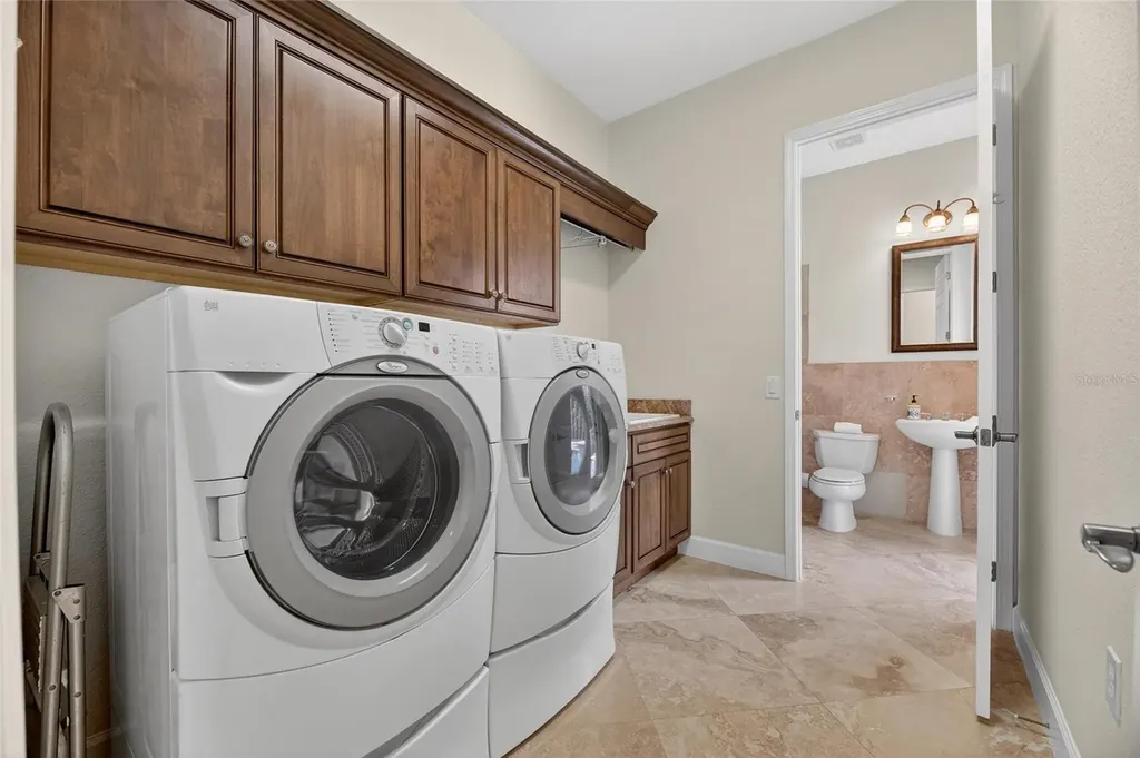 5910 La Rosa Lane Apollo Beach FL 33572