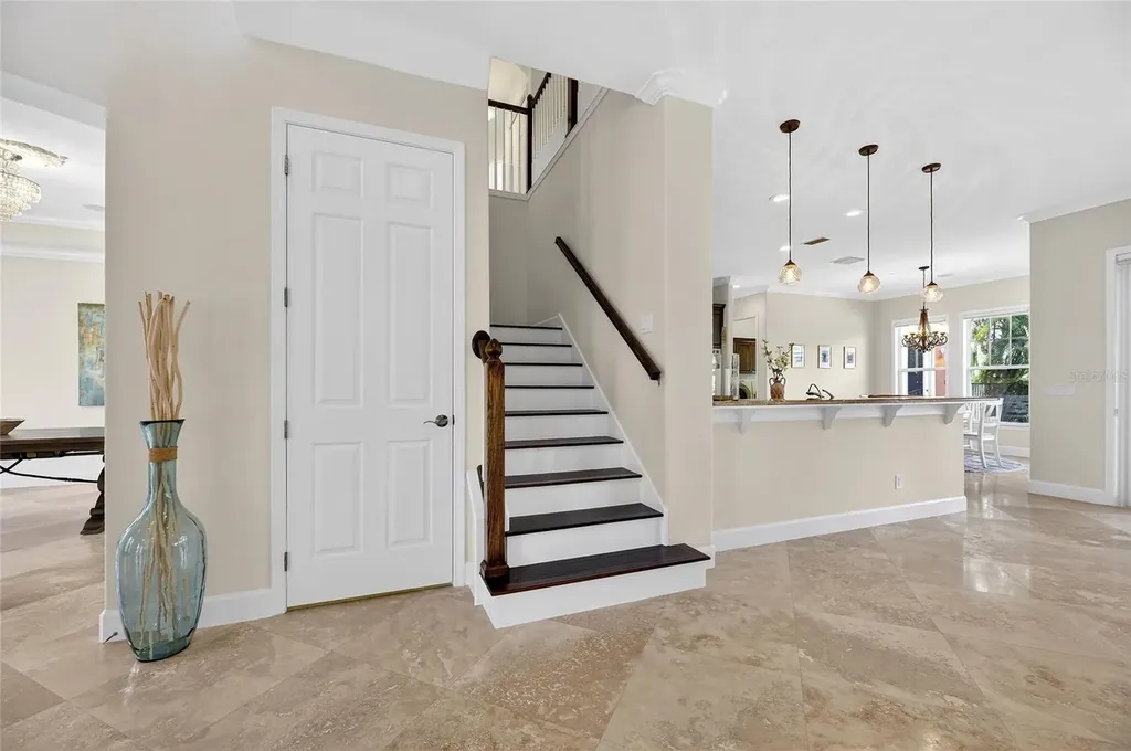 5910 La Rosa Lane Apollo Beach FL 33572