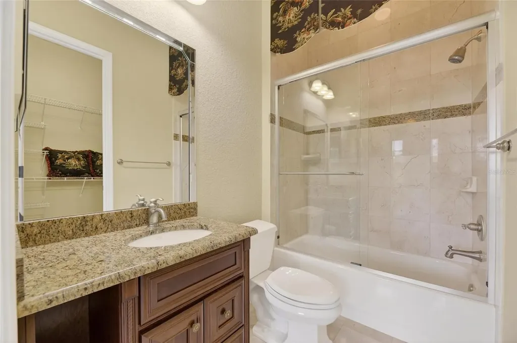 5910 La Rosa Lane Apollo Beach FL 33572