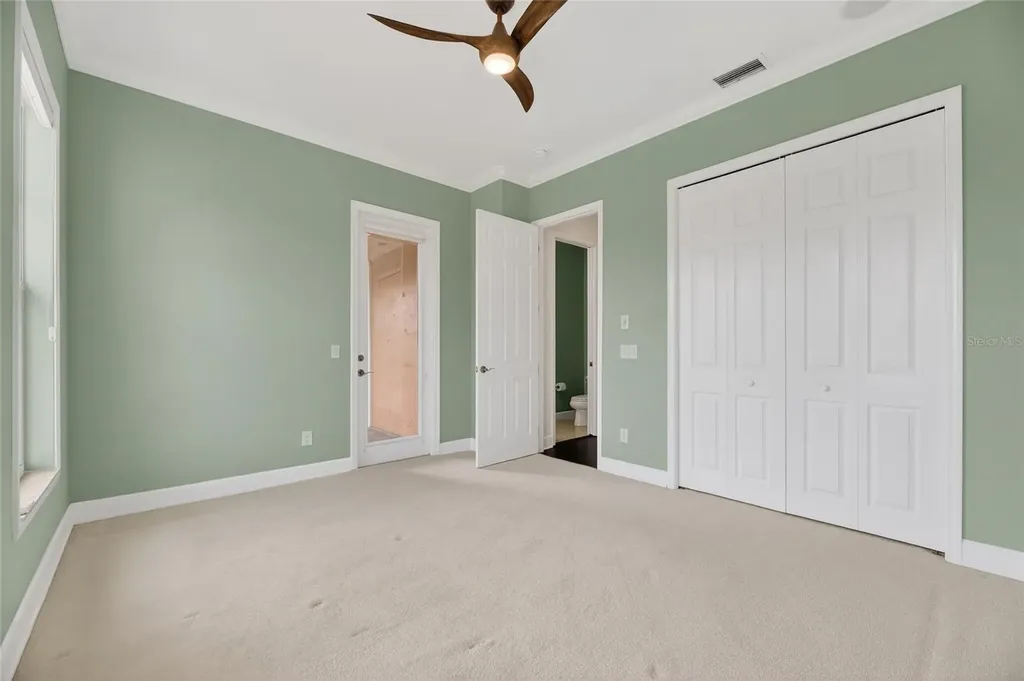 5910 La Rosa Lane Apollo Beach FL 33572
