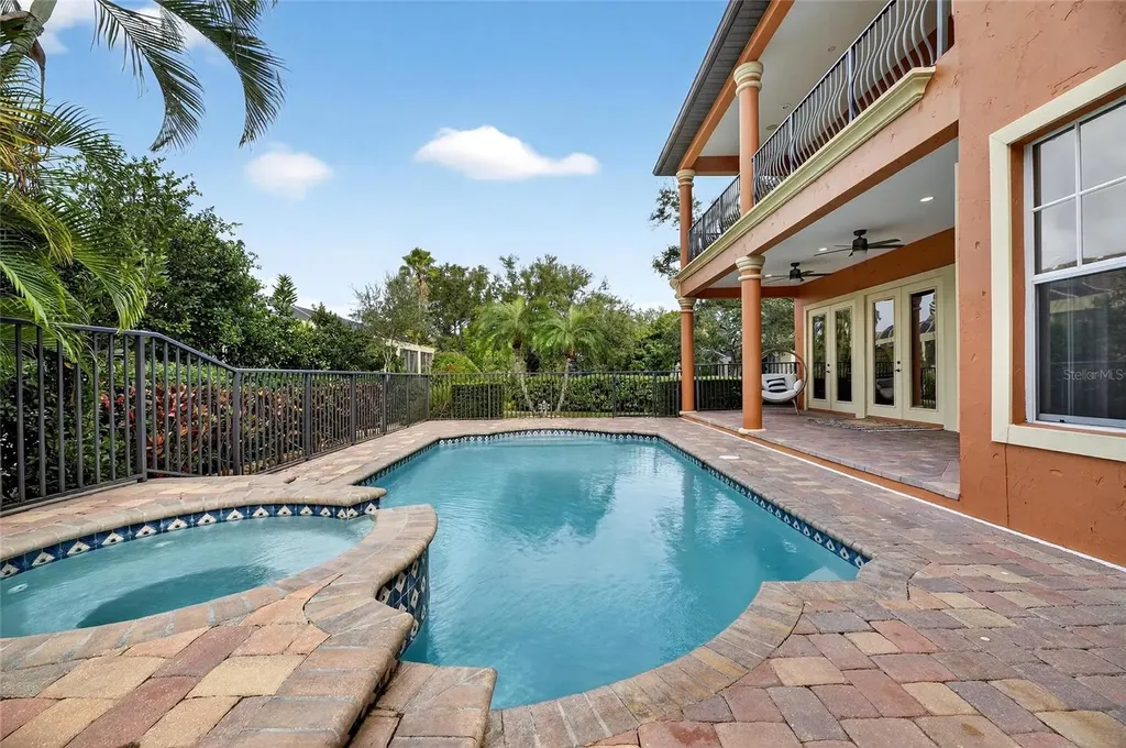 5910 La Rosa Lane Apollo Beach FL 33572