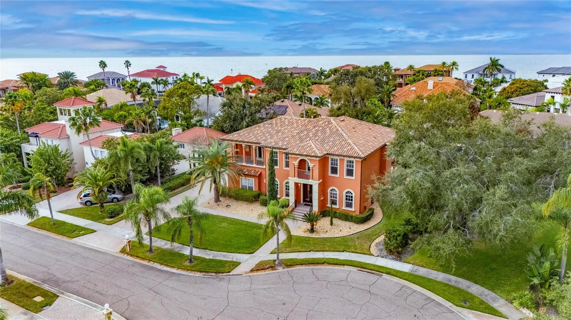 5910 La Rosa Lane Apollo Beach FL 33572