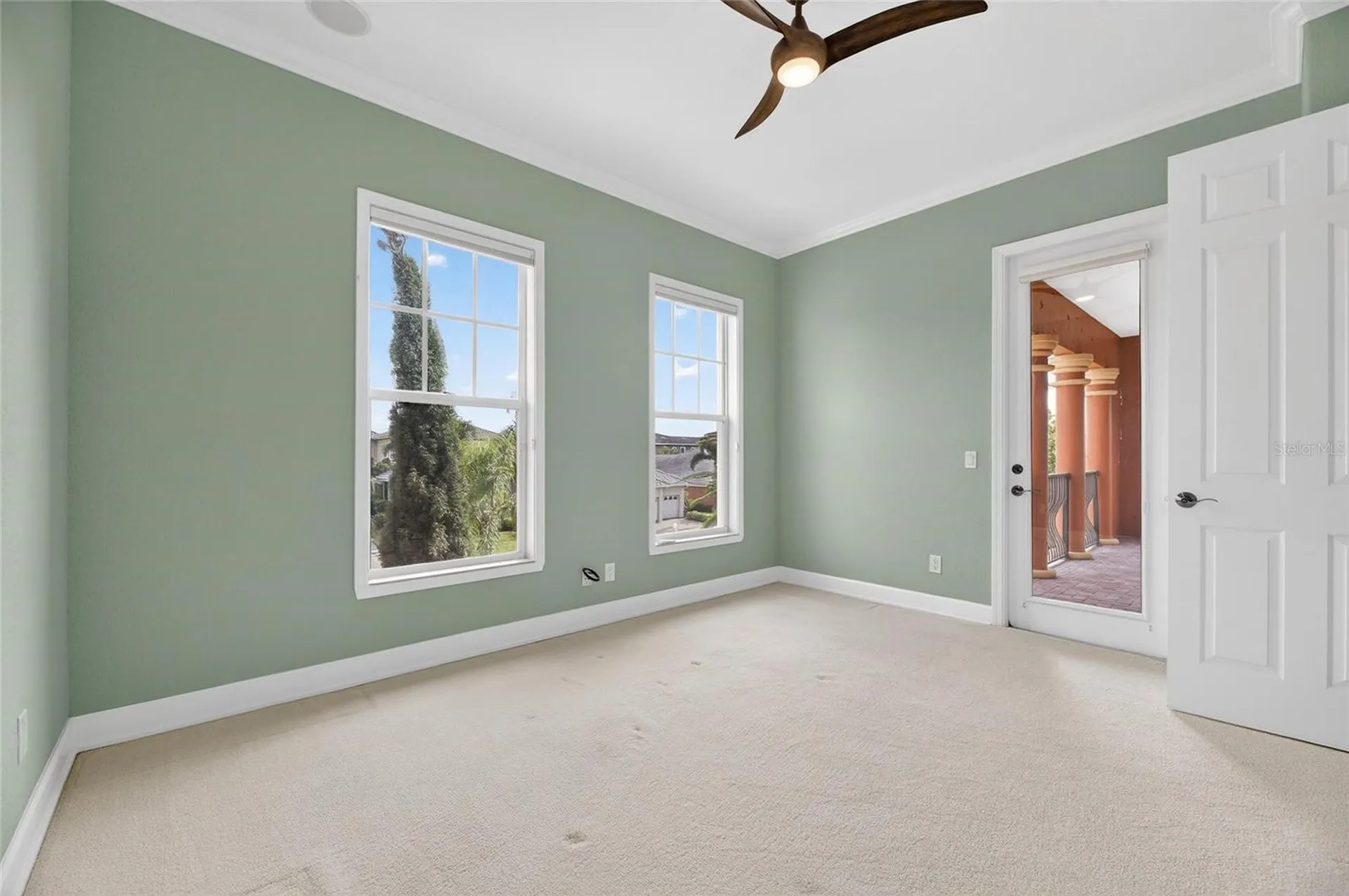 5910 La Rosa Lane Apollo Beach FL 33572