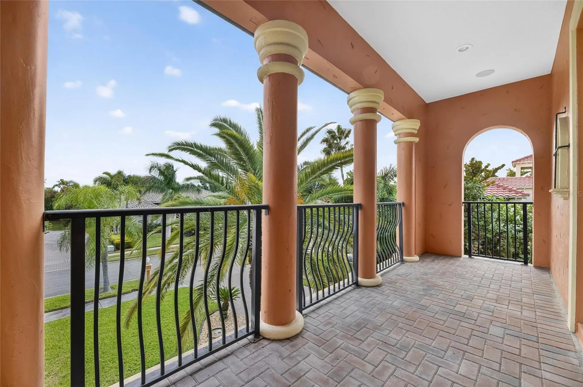 5910 La Rosa Lane Apollo Beach FL 33572