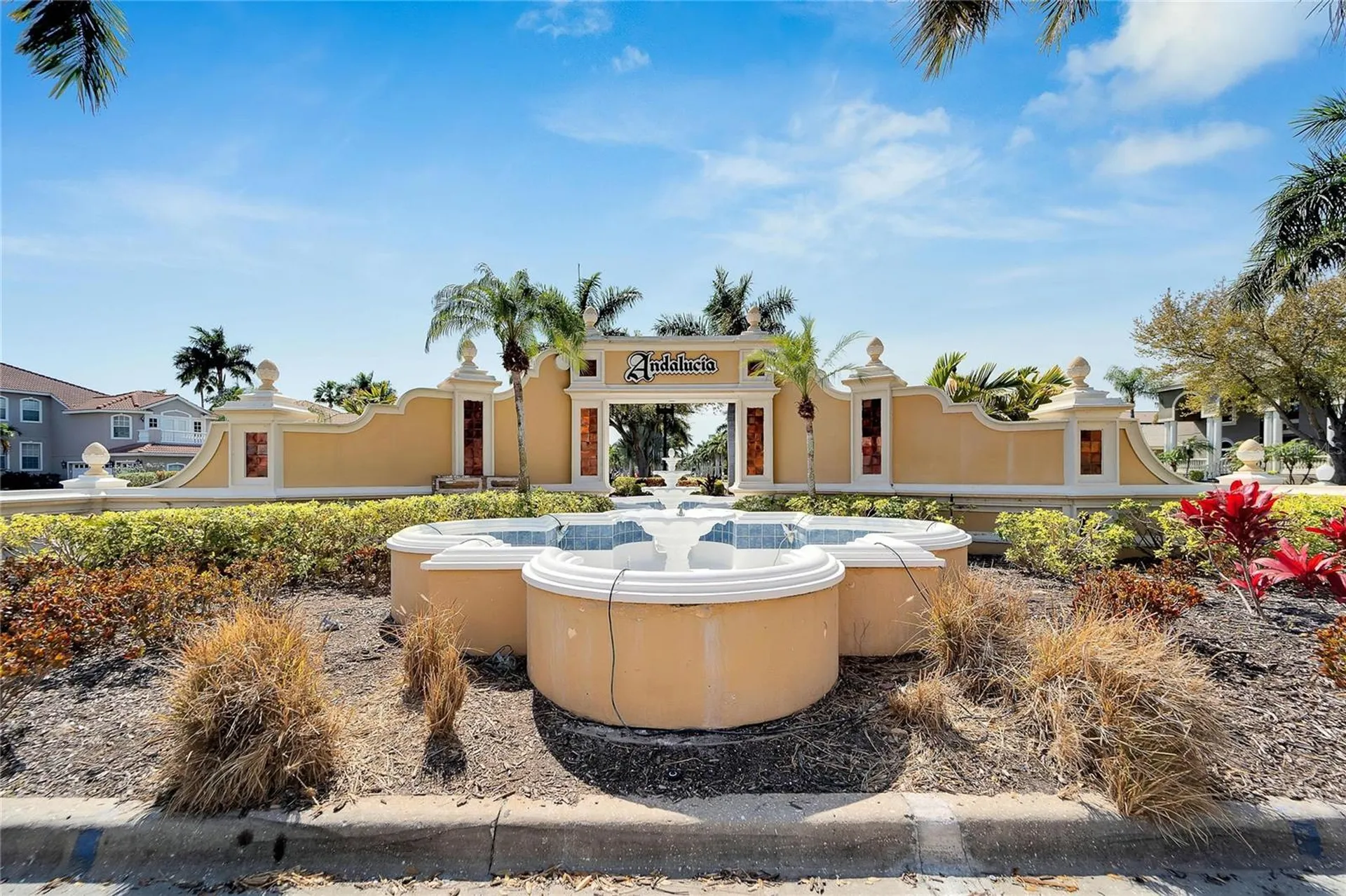 5910 La Rosa Lane Apollo Beach FL 33572