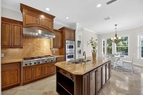5910 La Rosa Lane Apollo Beach FL 33572