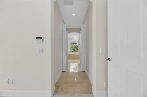 5910 La Rosa Lane Apollo Beach FL 33572