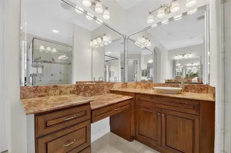5910 La Rosa Lane Apollo Beach FL 33572
