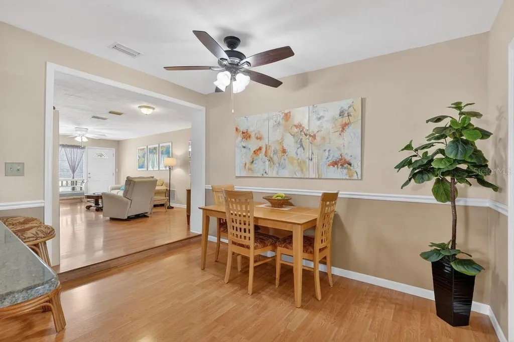 810 E 9th Avenue New Smyrna Beach FL 32169