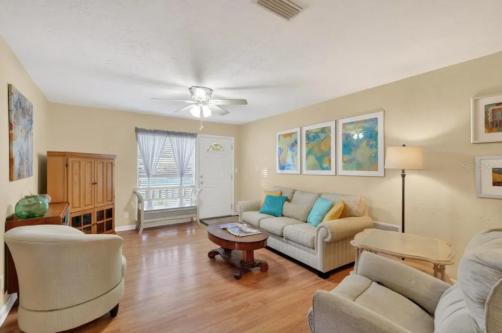 810 E 9th Avenue New Smyrna Beach FL 32169