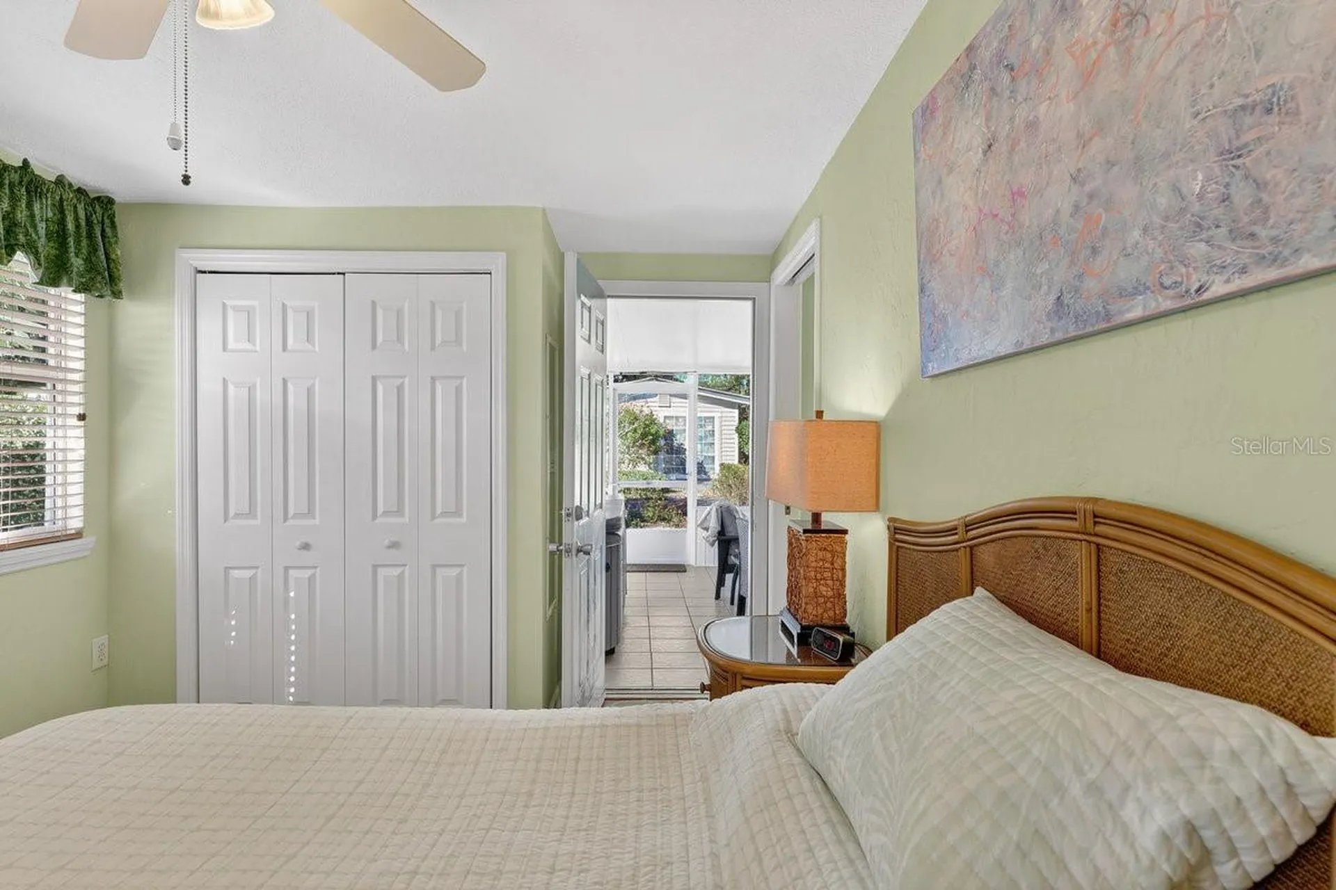 810 E 9th Avenue New Smyrna Beach FL 32169