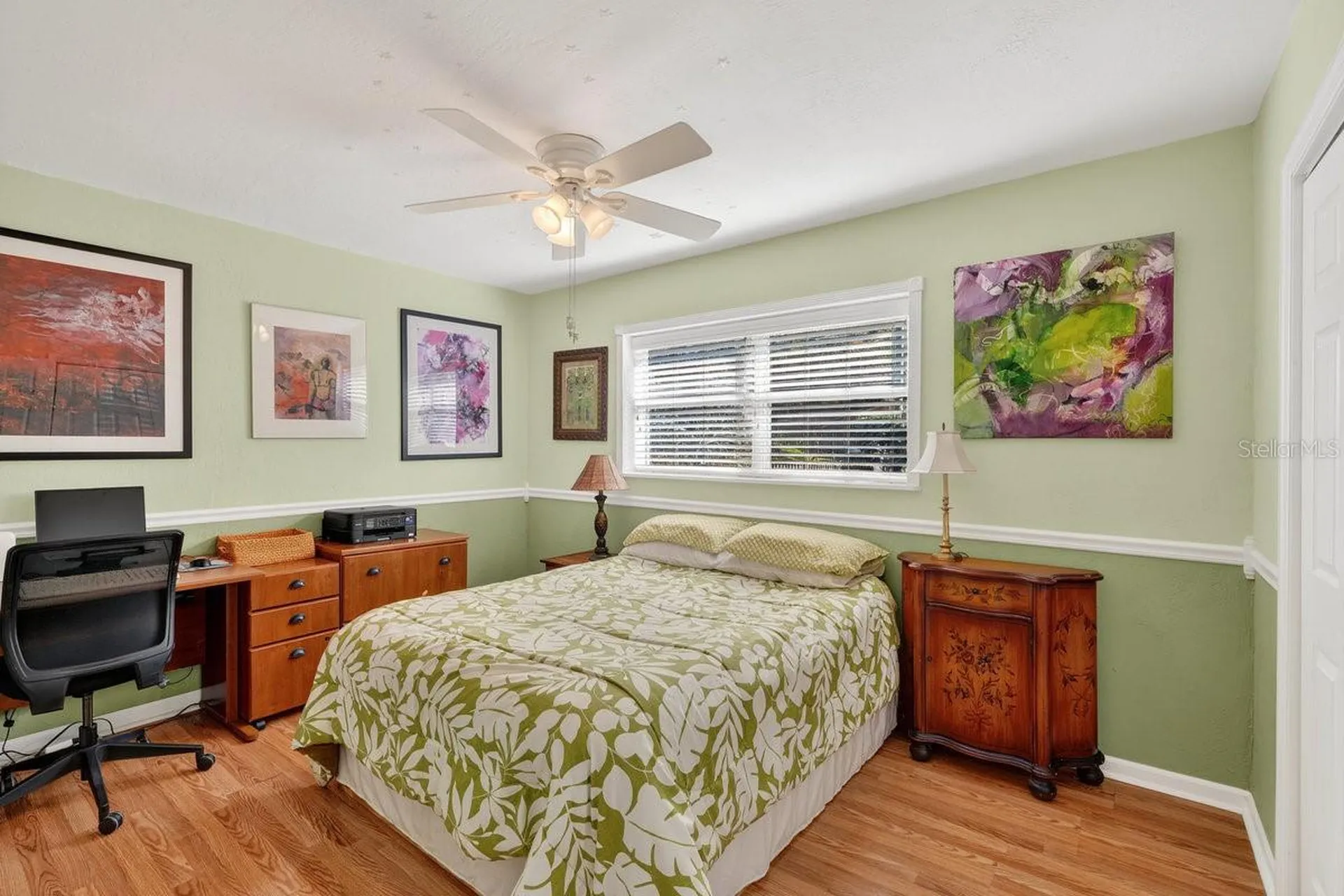 810 E 9th Avenue New Smyrna Beach FL 32169