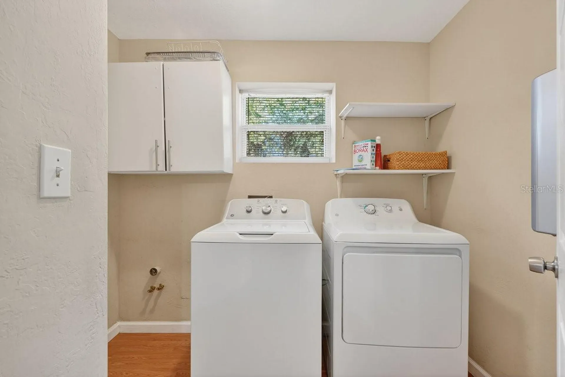 810 E 9th Avenue New Smyrna Beach FL 32169