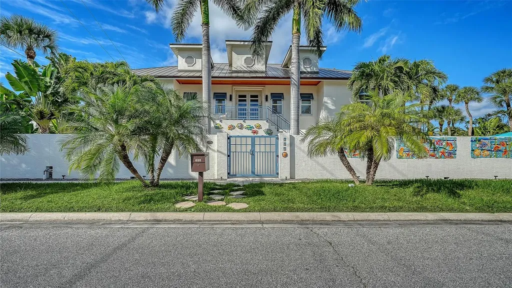 345 Madison Drive Sarasota FL 34236