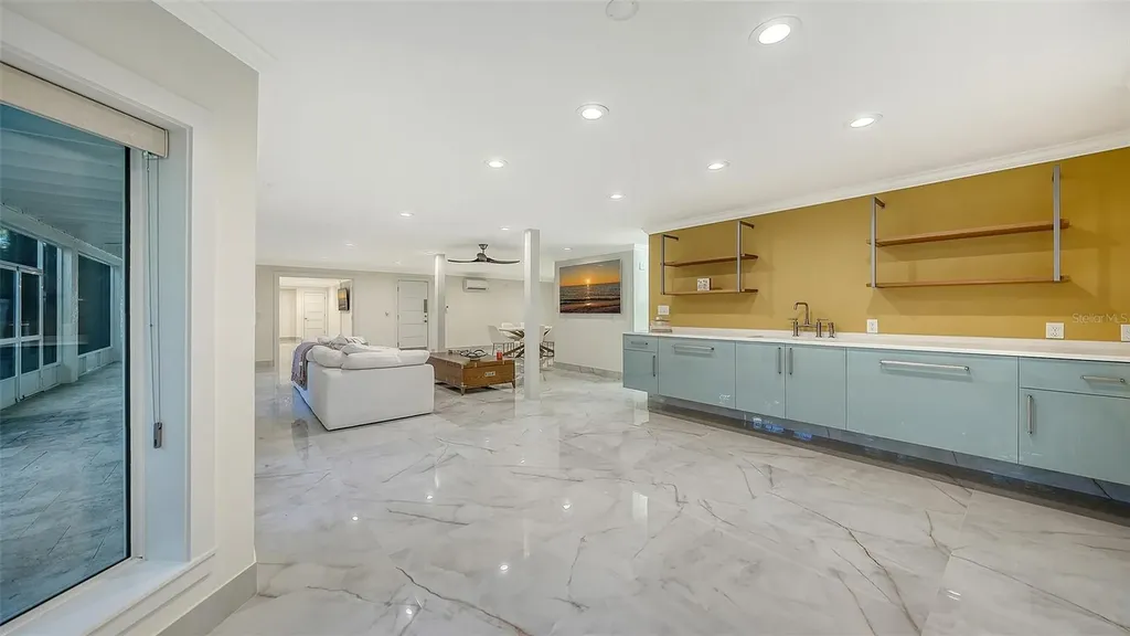 345 Madison Drive Sarasota FL 34236