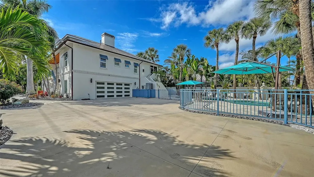 345 Madison Drive Sarasota FL 34236