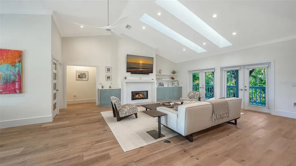 345 Madison Drive Sarasota FL 34236