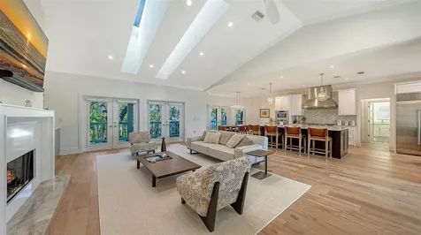 345 Madison Drive Sarasota FL 34236