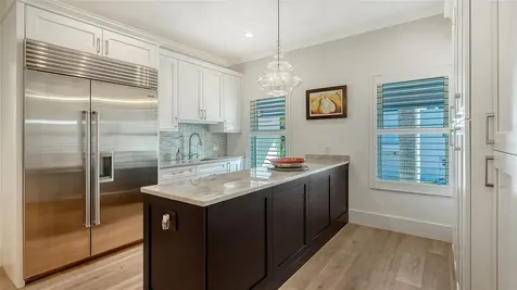 345 Madison Drive Sarasota FL 34236
