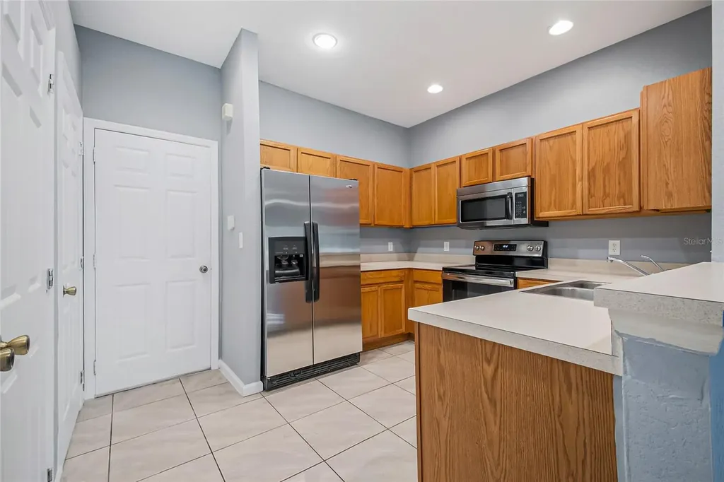 3122 Ashland Lane N Kissimmee FL 34741