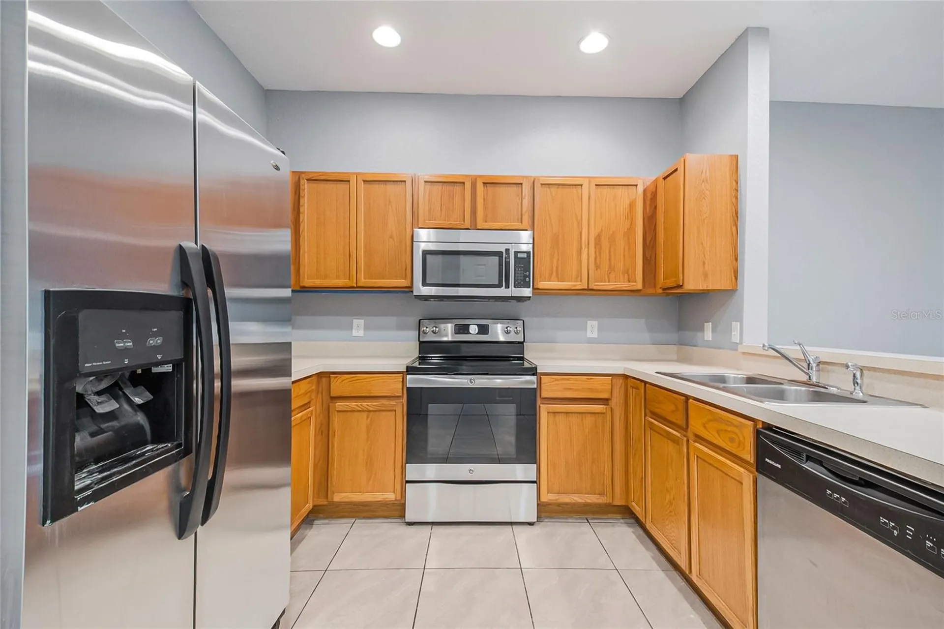 3122 Ashland Lane N Kissimmee FL 34741