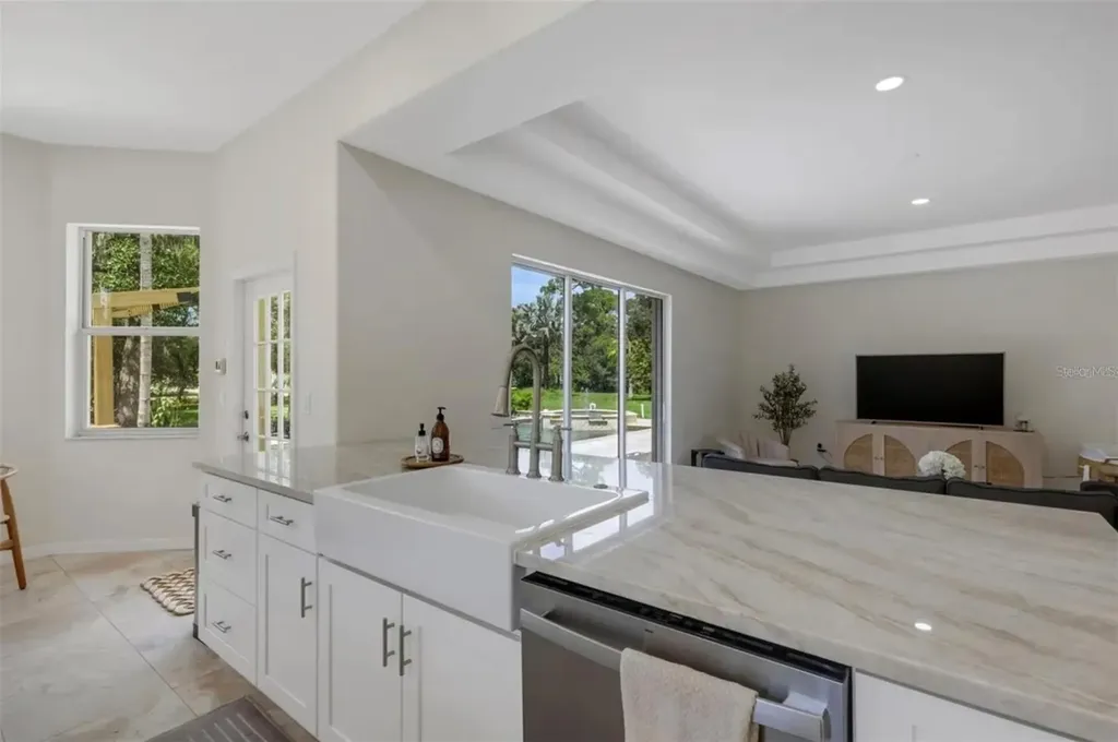 3005 Desoto Rd Desoto Road Sarasota FL 34234