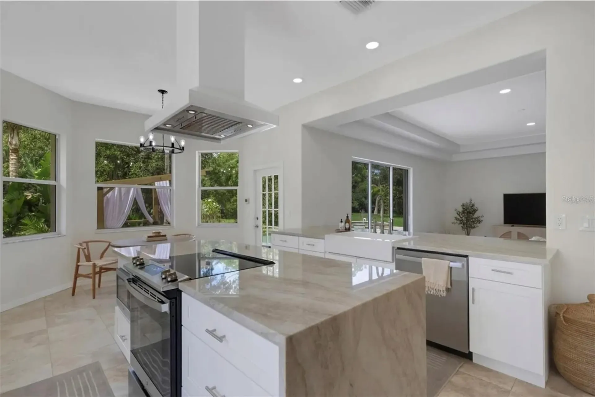 3005 Desoto Rd Desoto Road Sarasota FL 34234