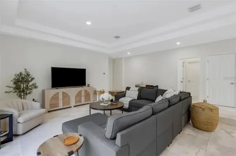 3005 Desoto Rd Desoto Road Sarasota FL 34234