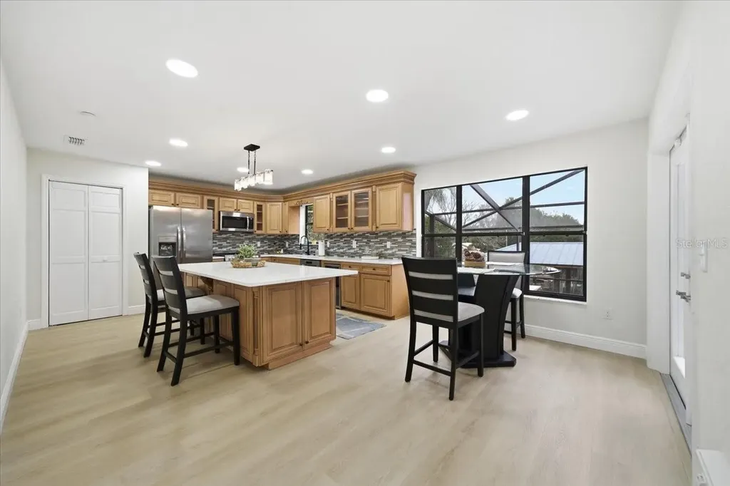 1821 NW 20th Avenue Crystal River FL 34428