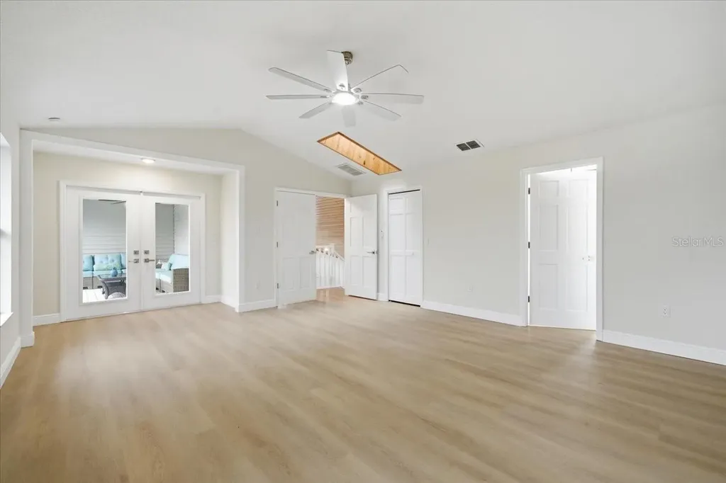 1821 NW 20th Avenue Crystal River FL 34428