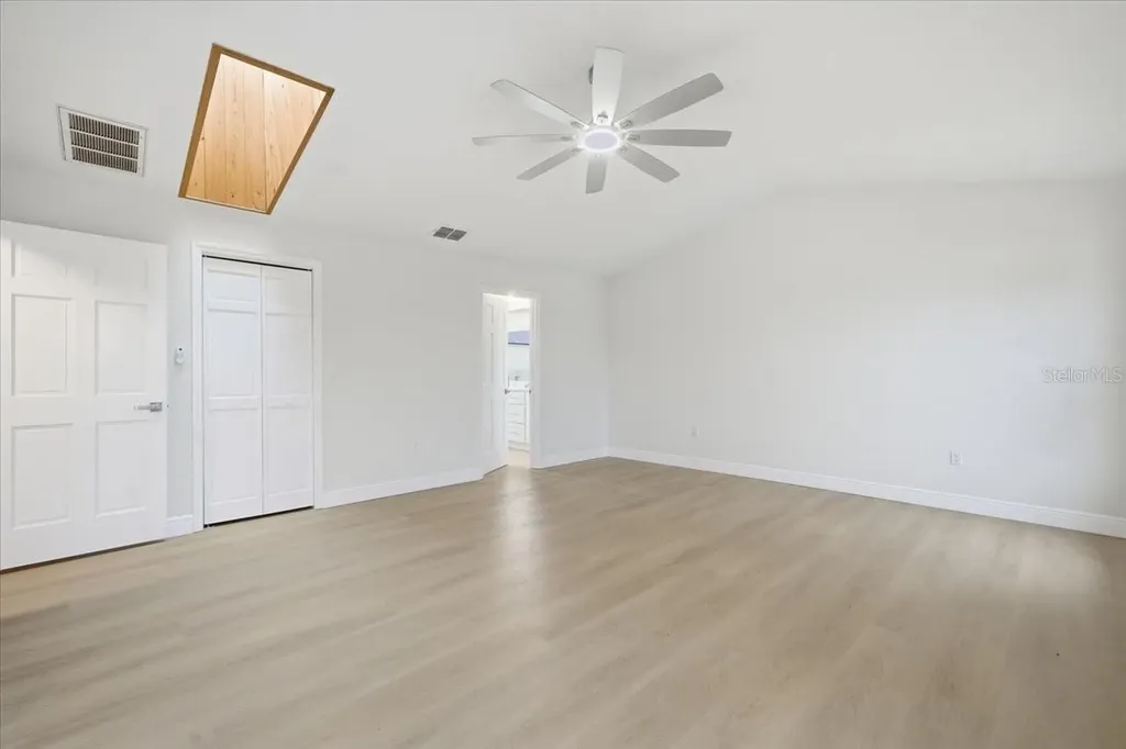 1821 NW 20th Avenue Crystal River FL 34428