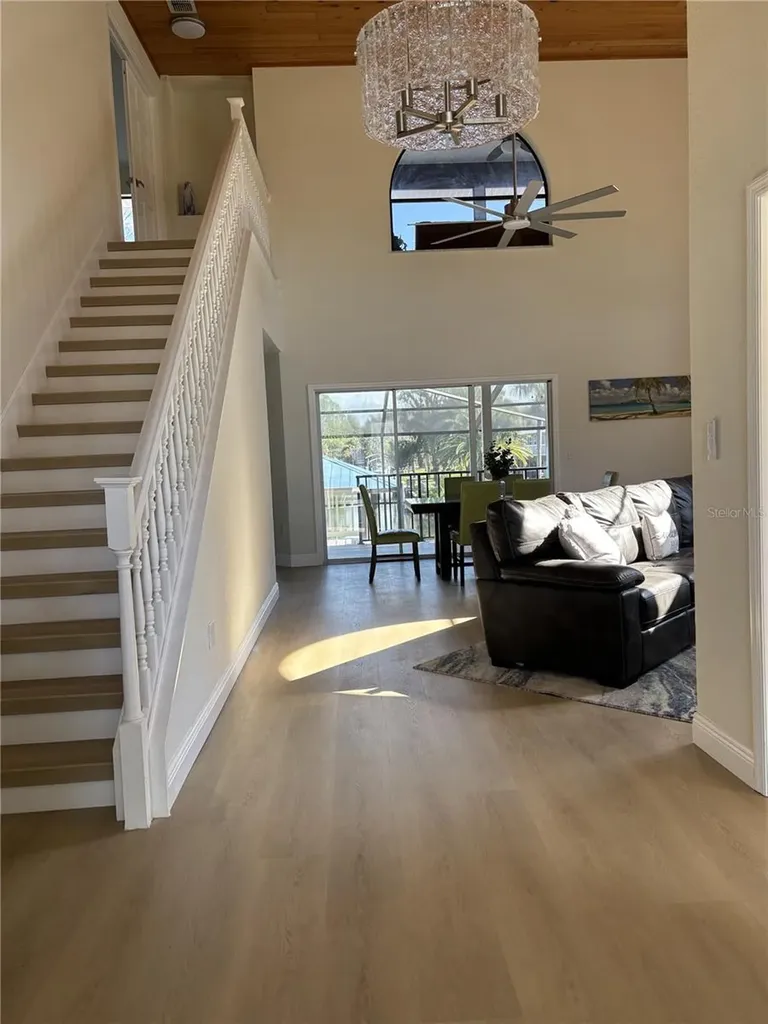1821 NW 20th Avenue Crystal River FL 34428
