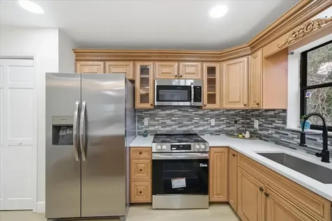 1821 NW 20th Avenue Crystal River FL 34428