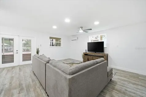 1821 NW 20th Avenue Crystal River FL 34428