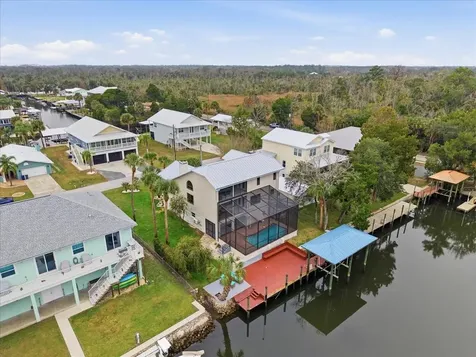 1821 NW 20th Avenue Crystal River FL 34428