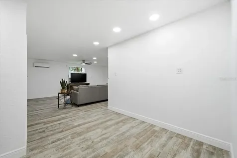 1821 NW 20th Avenue Crystal River FL 34428
