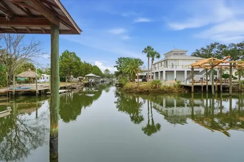 1821 NW 20th Avenue Crystal River FL 34428