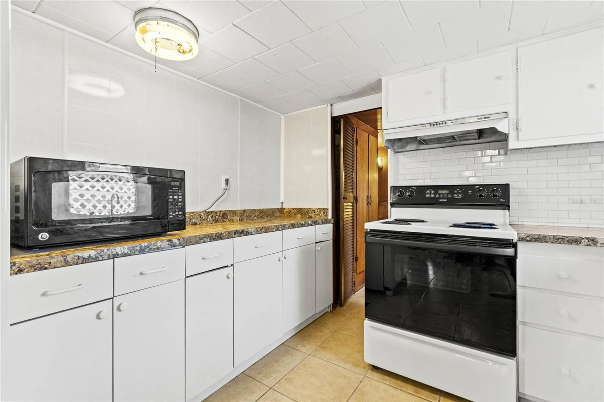 4851 W Gandy Boulevard Tampa FL 33611