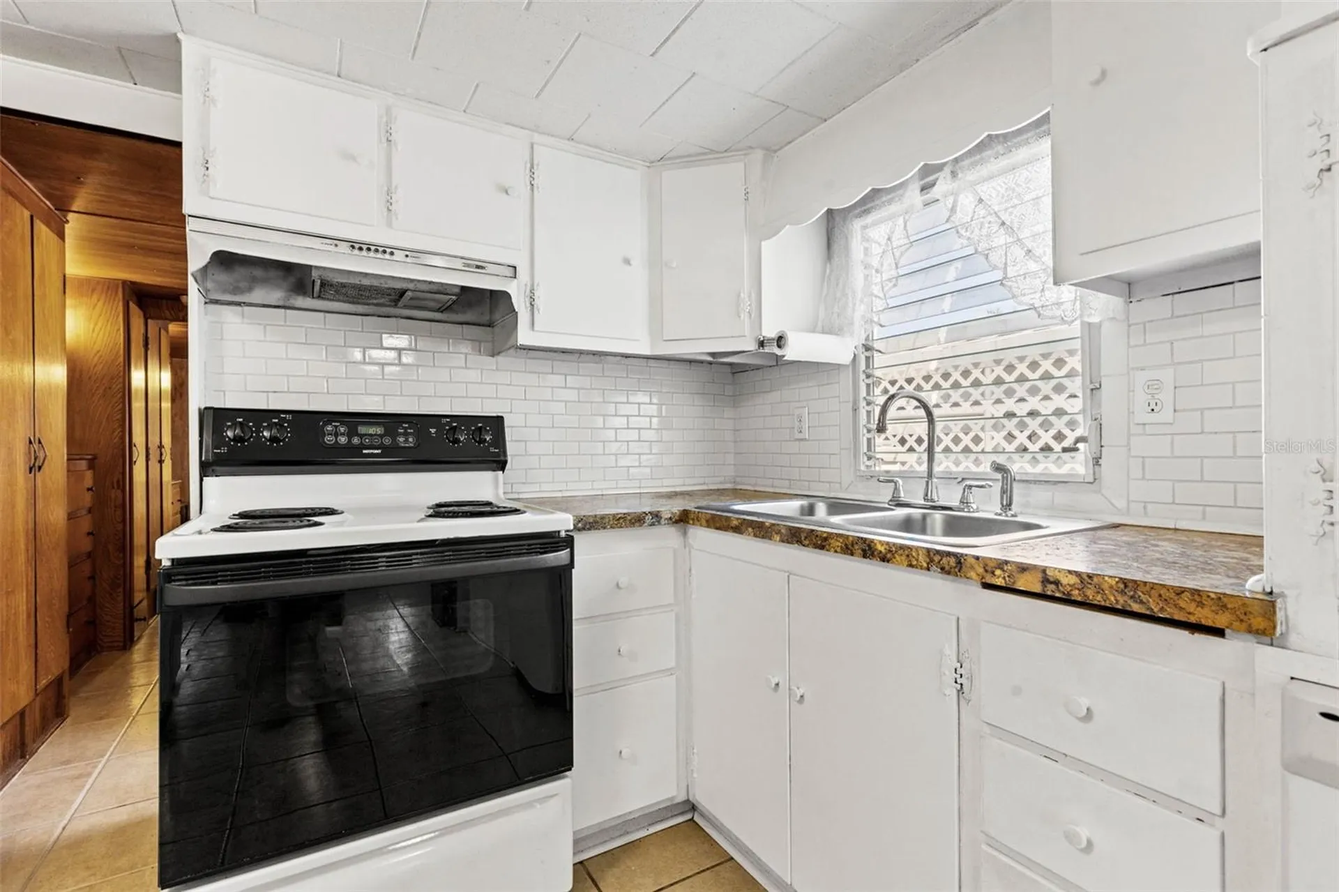 4851 W Gandy Boulevard Tampa FL 33611